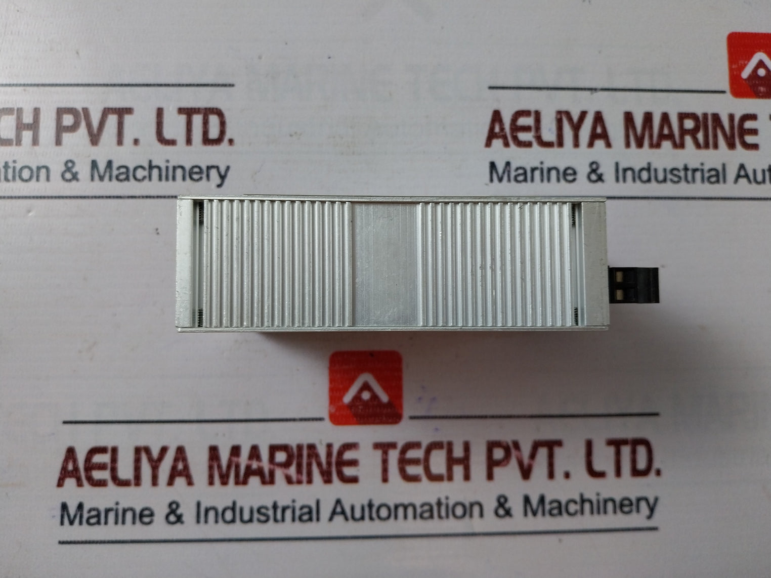 Moore ECT/4-20MA/4-20MA/117AC [Din] Signal Isolator Converter