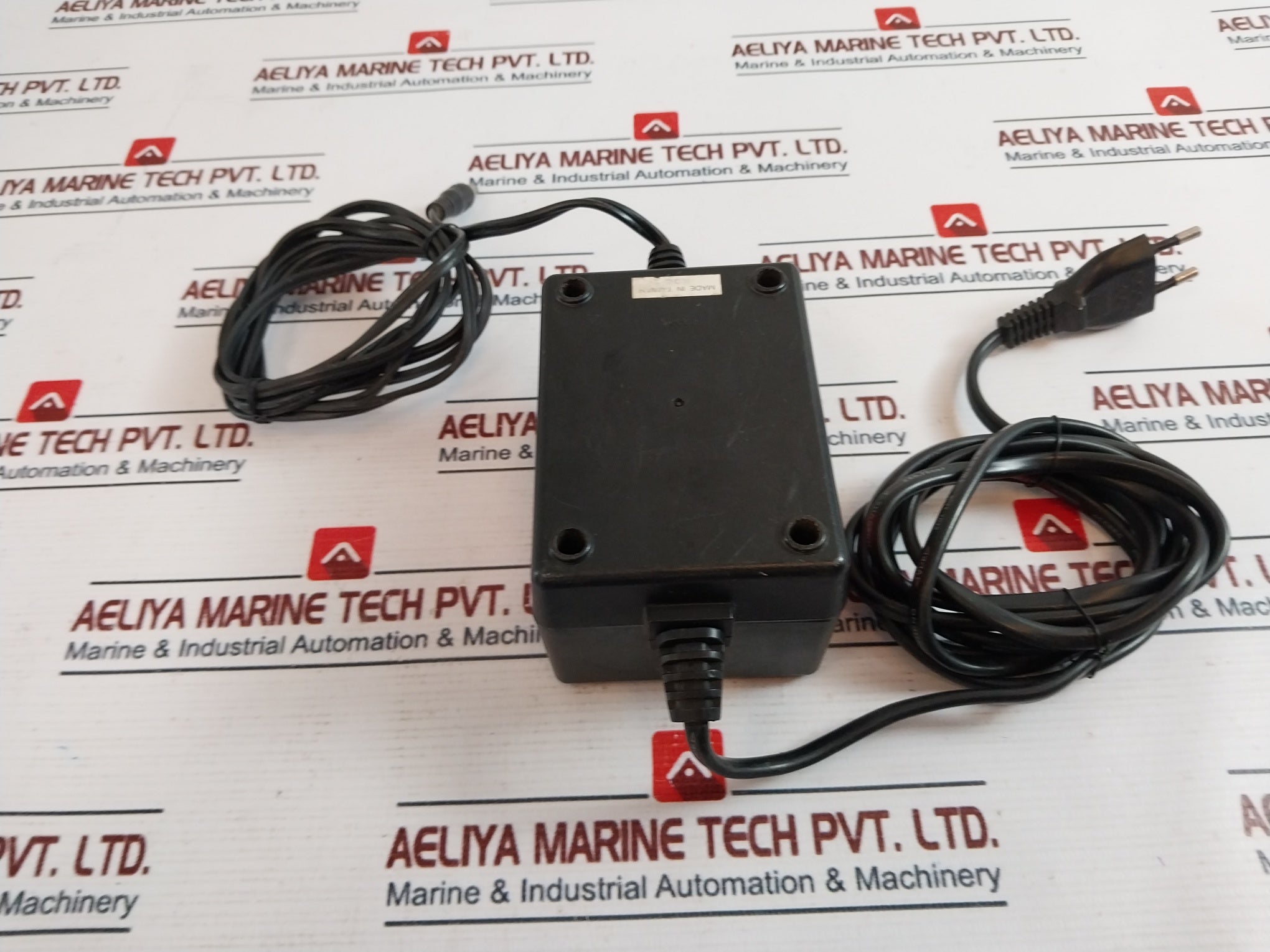 Motorola 2580162R02 Power Supply Adapter 220-230V-50Hz-1.5A