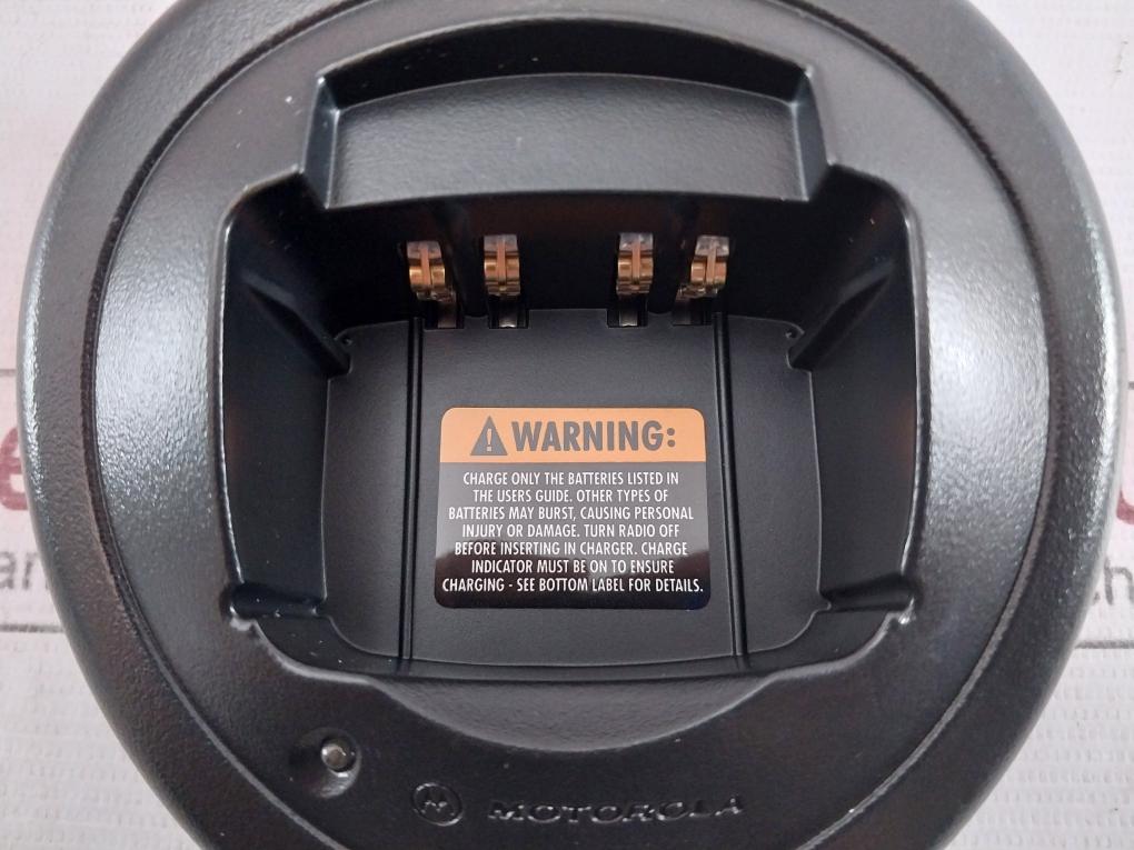 Motorola Htn9000C Single Unit Charger 8155Pdn08 5486987A13 110Vac 50/60Hz 27W