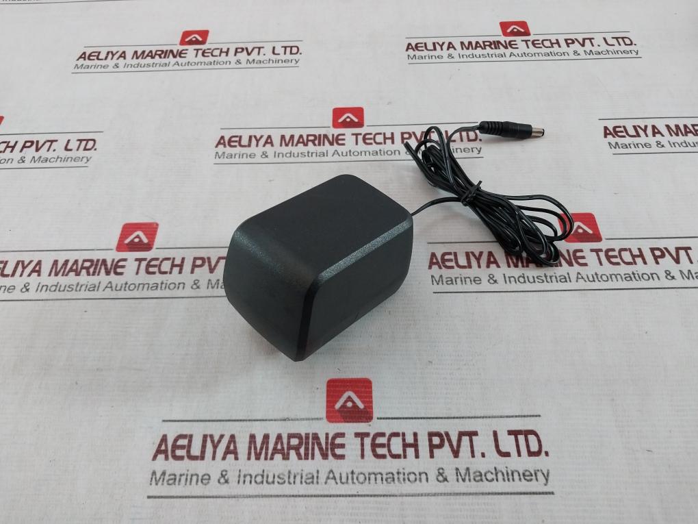 Motorola Htn9000C Single Unit Charger 8155Pdn08 5486987A13 110Vac 50/60Hz 27W