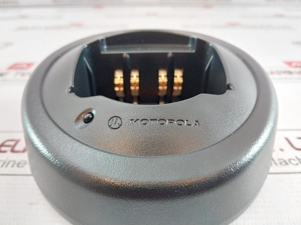 Motorola Htn9000C Single Unit Charger 8155Pdn08 5486987A13 110Vac 50/60Hz 27W