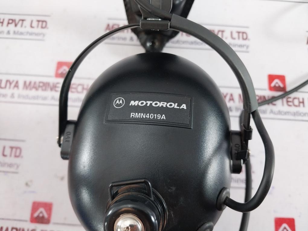 Motorola Rmn4019a Medium Weight Headset With Noise Cancelling Boom Microphone