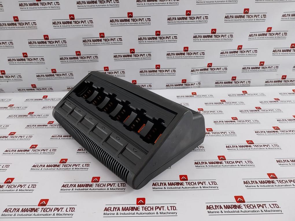 Motorola Wpln4197A Adaptive Charger 12Vdc 1.65A 50/60Hz 150W