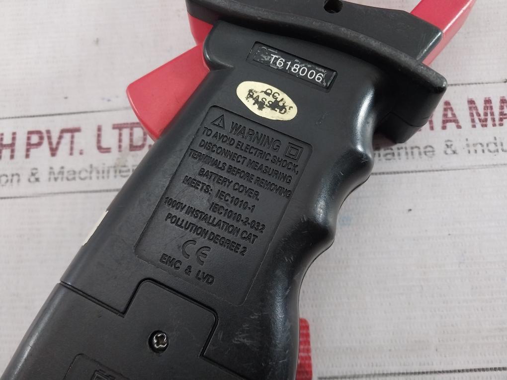 Motwane Dcm-30A Multifunction Clamp Meter 1000V Dc 700V Ac
