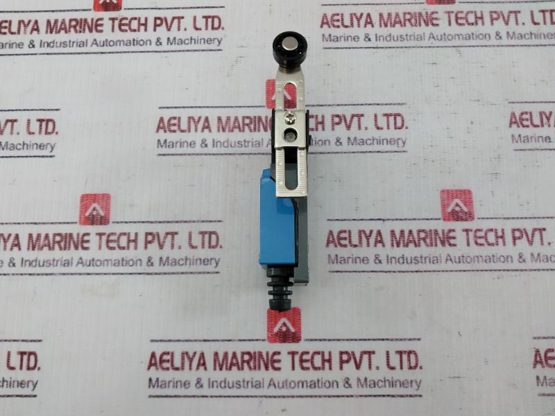 Moujen Me 8108 Mini Limit Micro Switch 5A 250V Ac, 0.4A 115V.Dc