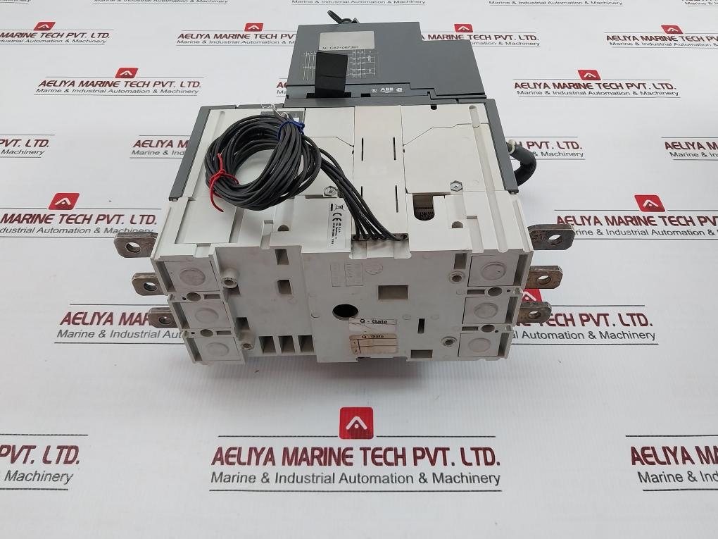 Moulded Case Circuit Breaker Breaking With Accessories Abb Sace Tmax T4V 250