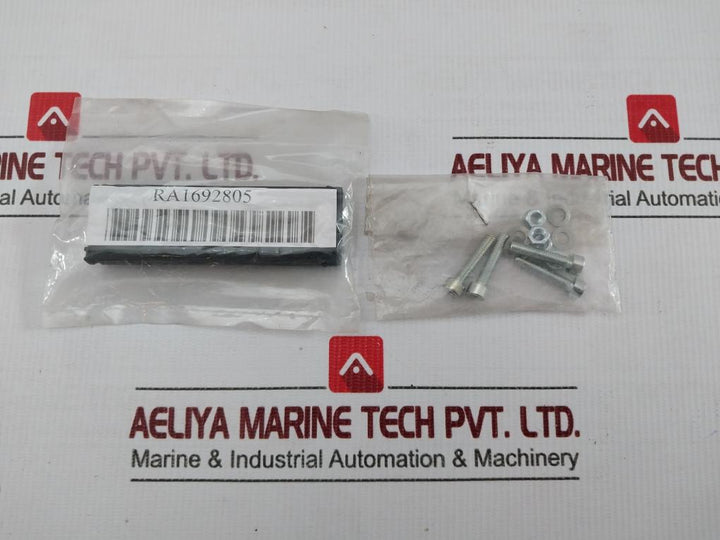 Moulded Case Circuit Breaker Breaking With Accessories Abb Sace Tmax T4V 250