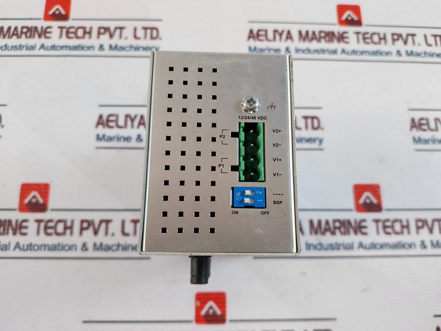 Moxa EDS-208A-MM-ST Ethernet Switch Rev 1.1 50/60Hz