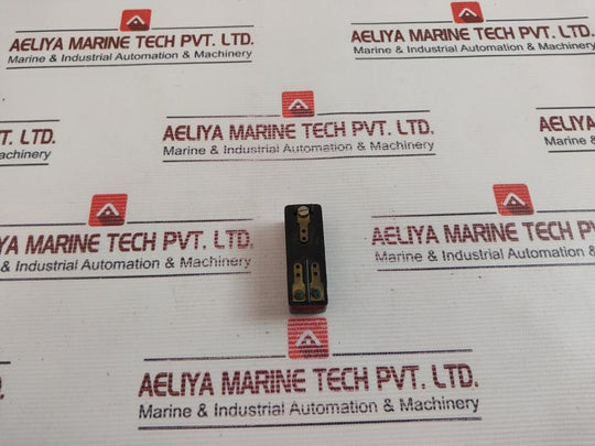 Lot of 3X MP 2101Y4 Micro Switch 380V