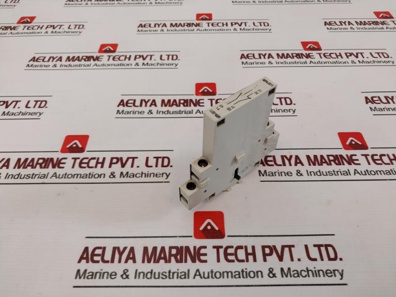 MPA-0011 Auxiliary Switch 500V 6A AC15 T.200