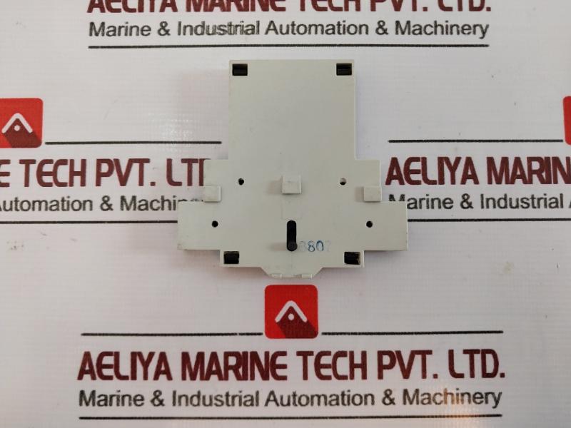 MPA-0011 Auxiliary Switch 500V 6A AC15 T.200