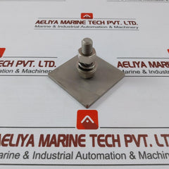 Mpte01520 Earth Bolt
