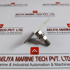 Mpte01520 Earth Bolt New