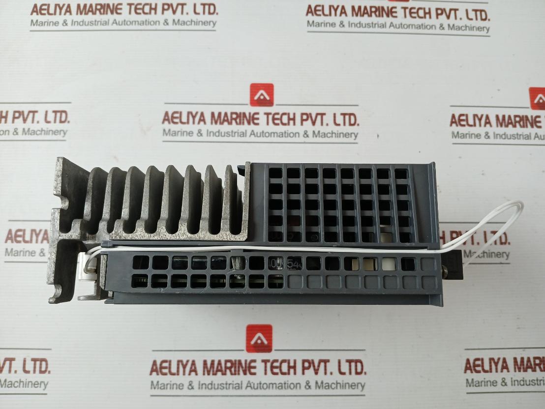 Mr-je-70A Servo Driver Input: 3Ac/Ac200-240V 3.8A/6.5A 50/60Hz Ip20 Mitsubishi