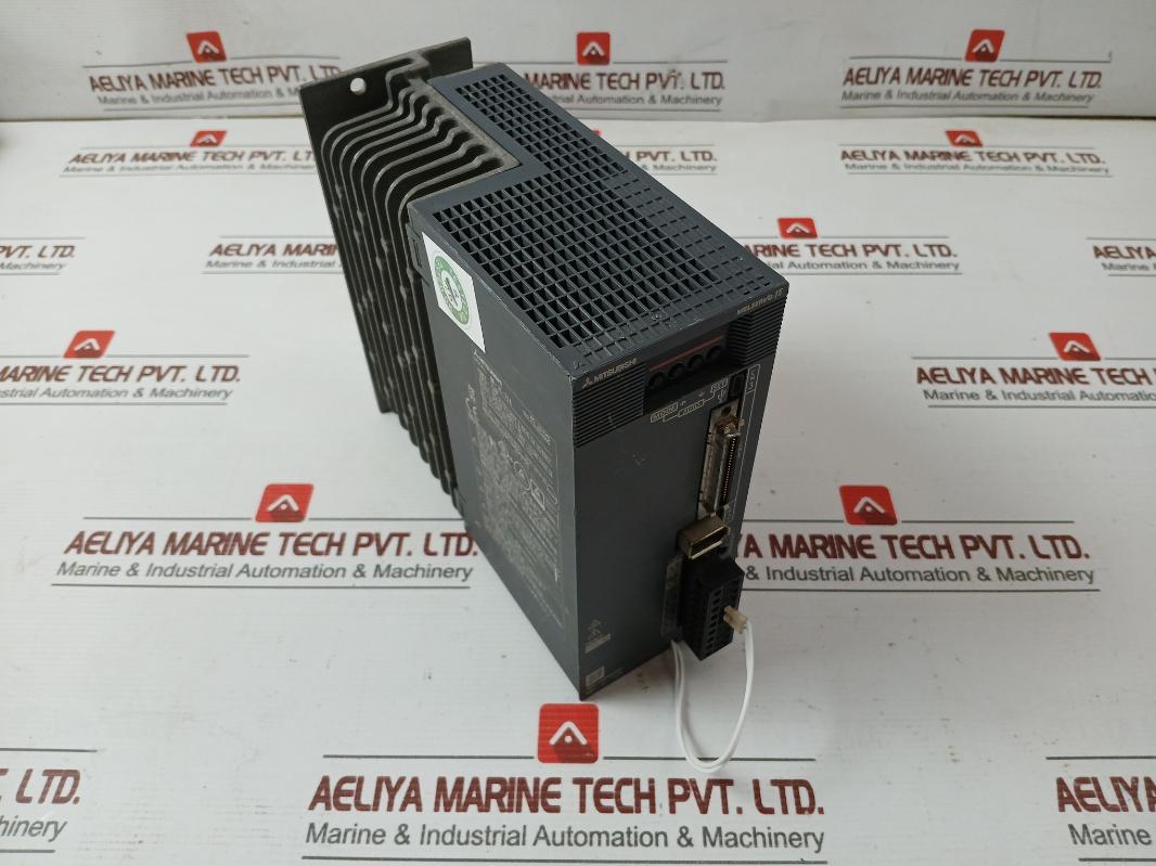Mr-je-70A Servo Driver Input: 3Ac/Ac200-240V 3.8A/6.5A 50/60Hz Ip20 Mitsubishi