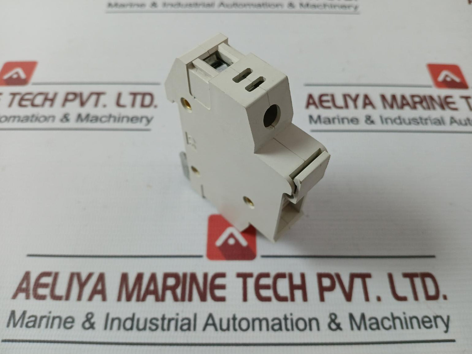 Ms18-32 500V Fuse Holder