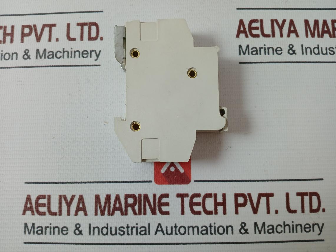 Ms18-32 500V Fuse Holder