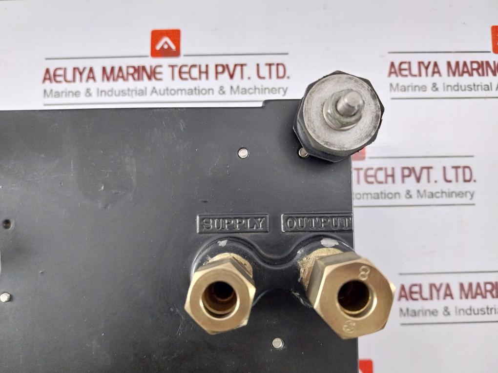 Mt.H Con-t100 Pneumatic/Temperature Indicating Controller W/ 10 Meter Cable 0-30 Psi 0-2 Bar