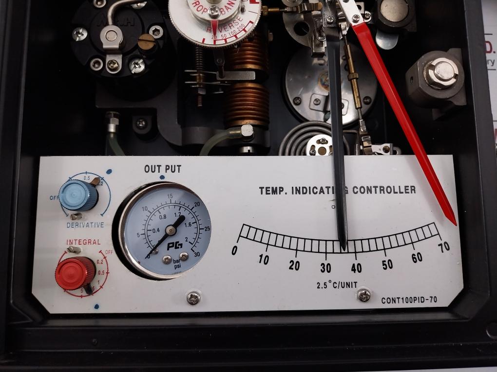 Mt.H Con-t100 Pneumatic/Temperature Indicating Controller W/ 10 Meter Cable 0-30 Psi 0-2 Bar