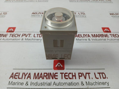 Multi-range Analogue Timer Delay Relay 220Vac 50/60Hz Omron H3Ba-n8H