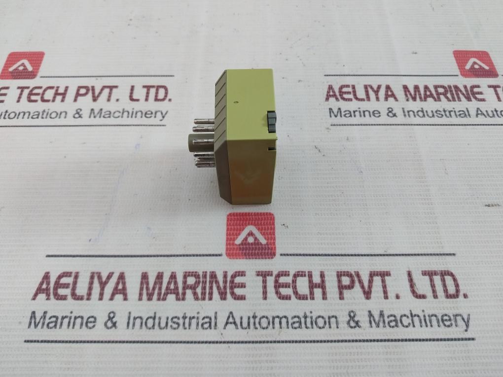 Multicomat Ct3-e20/H Time Cube Relay 380V Ac 10A