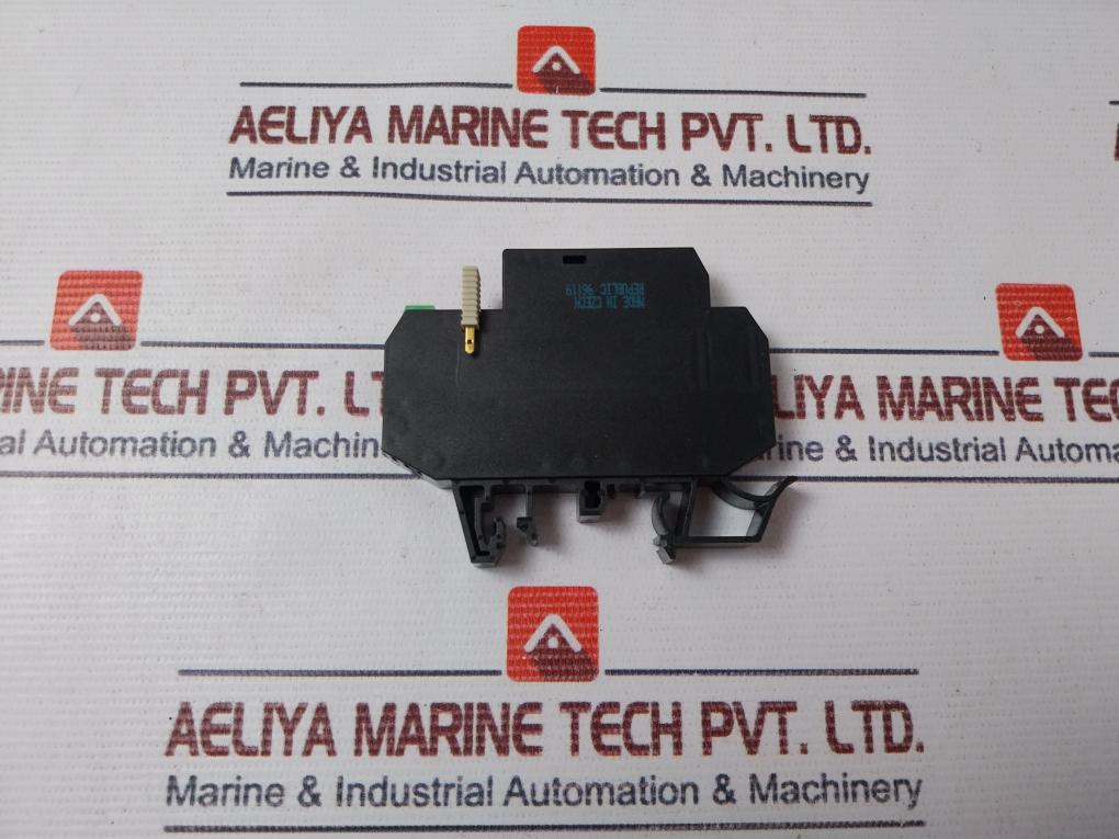 Murr Elektronik 51120 Interface Relay Module 50/60Hz