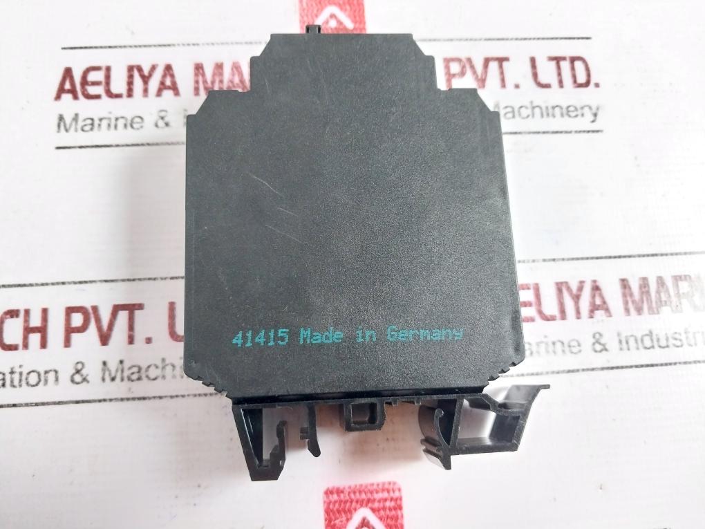 Murr Elektronik 51300 Output Relay Module 250v Ac/dc 5a