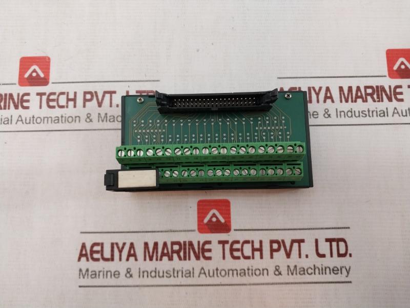 Murr Elektronik 54205 Plug For Signal Transfer 125V 1A 56310