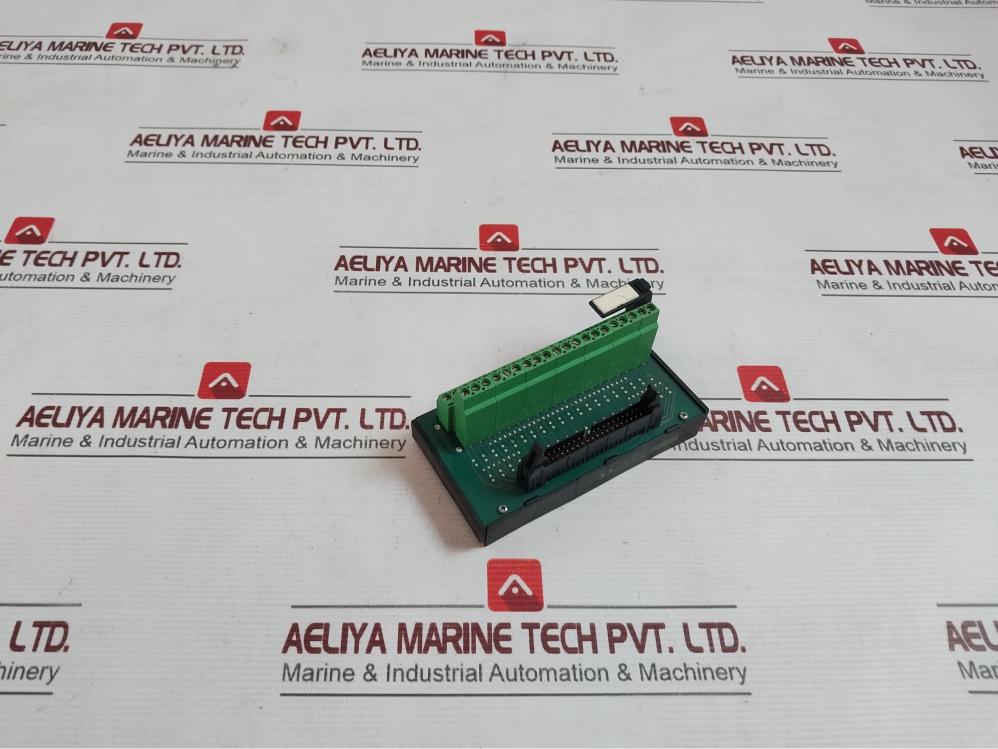 Murr Elektronik 54205 Plug For Signal Transfer 125V, 1A 66147