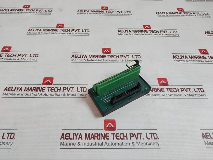Murr Elektronik 54205 Plug For Signal Transfer 125V, 1A 66147