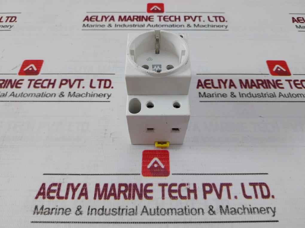 Murr Elektronik 67901 Power Socket 16A 250V