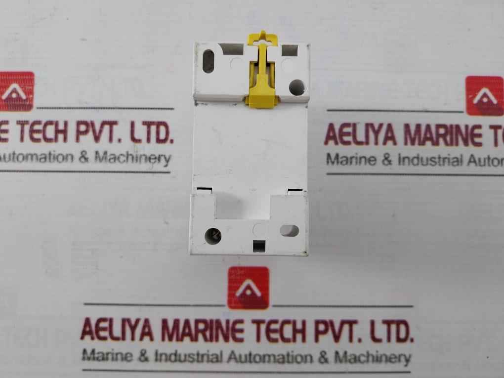 Murr Elektronik 67901 Power Socket 16A 250V