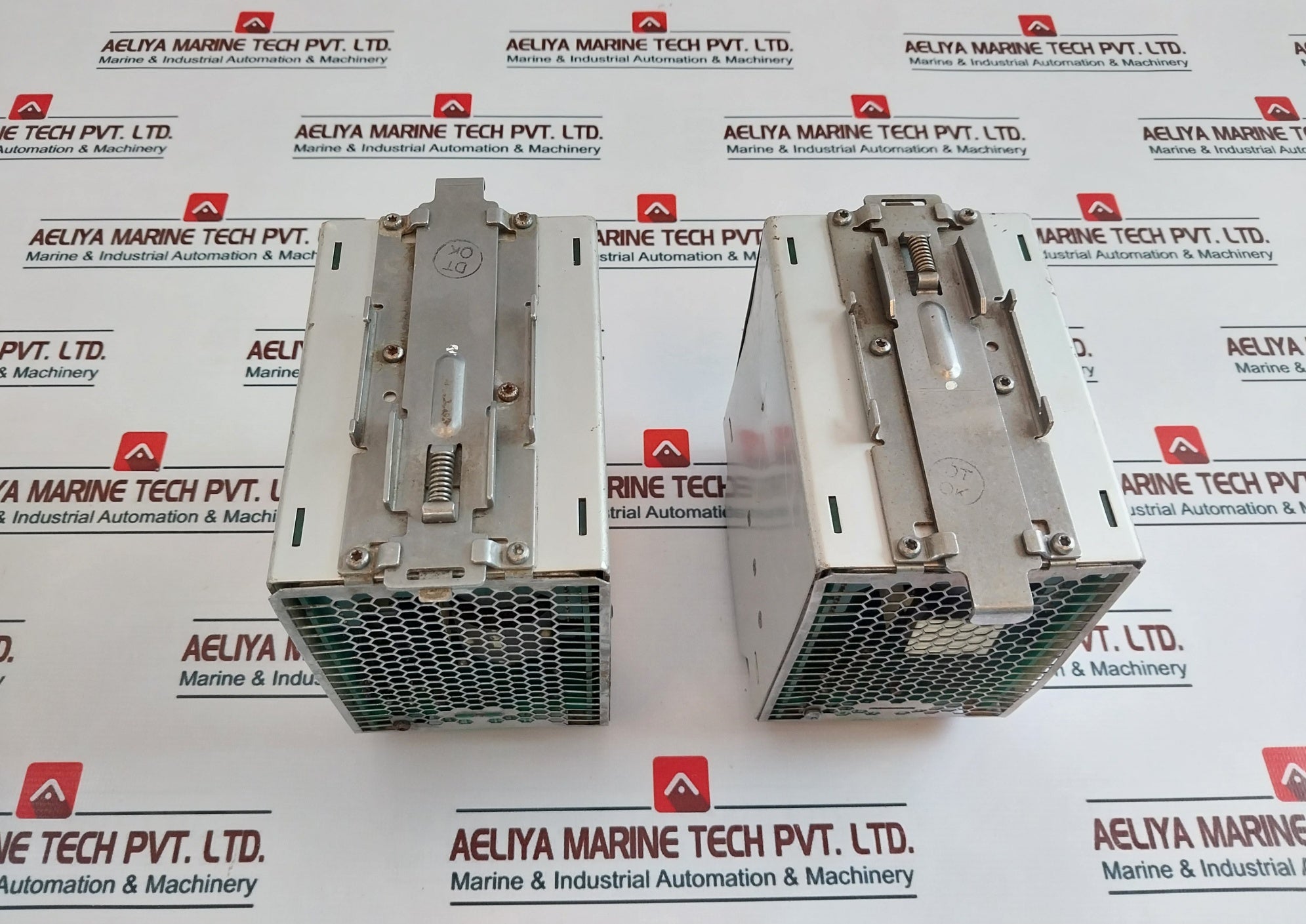 Murr Elektronik 85442 Switch Mode Power Supply Ip20 100-240Vac 50/60Hz 5.3-2.3A