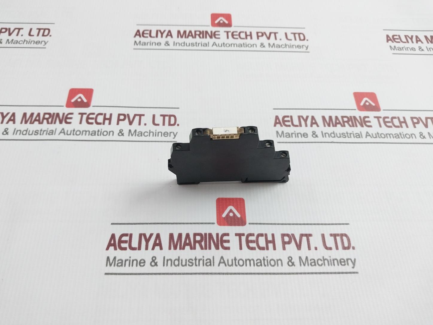 Murr Elektronik 52000 Solid State Relay 50/60Hz Ip 20 - Aeliya Marine Tech