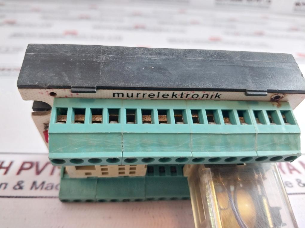 Murrelektronik Sb1371 Relay Socket Module Used