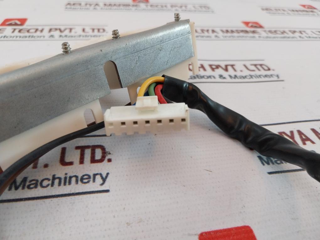 Muuntosahko 64697811C Current Transformer