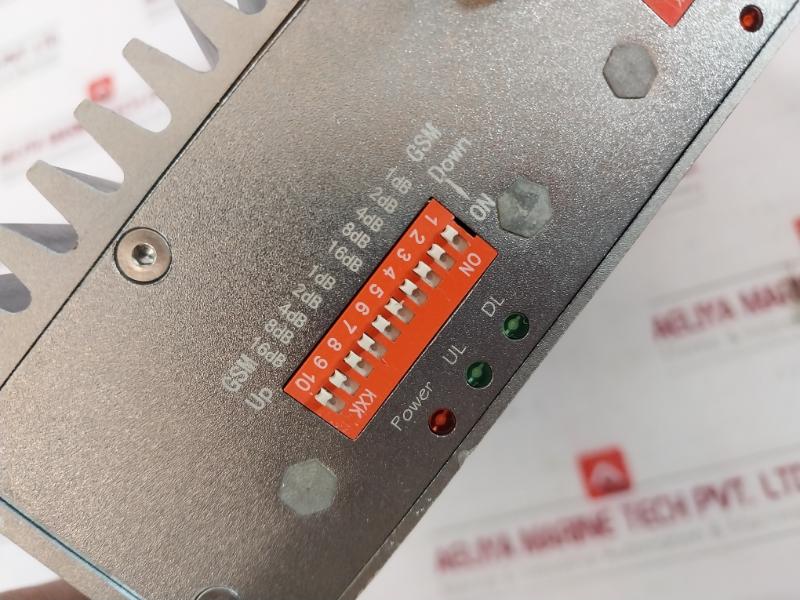 MYMB Mobile Phone Signal Amplifier Network Booster 02941668