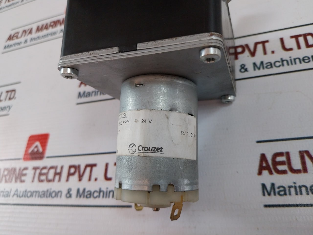 Crouzet 82737020 Dc Geared Motor Set