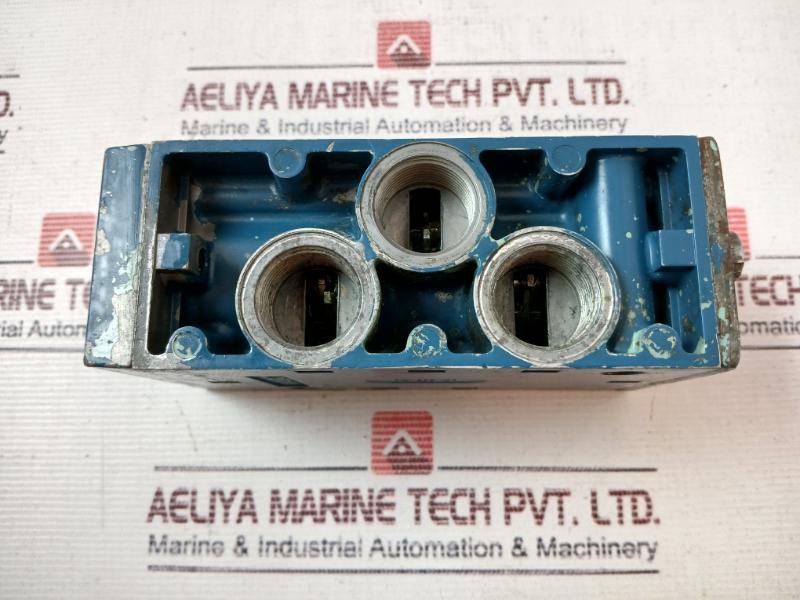 Nabco Egcs-422M-c Directional Control Valve Wabco 73794029-00