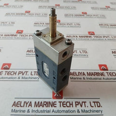 Nabco Pvm-32E Directional Control Valve 24Vdc A54 2233