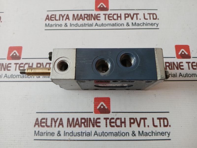 Nabco Pvm-32E Directional Control Valve 24Vdc A54 2233
