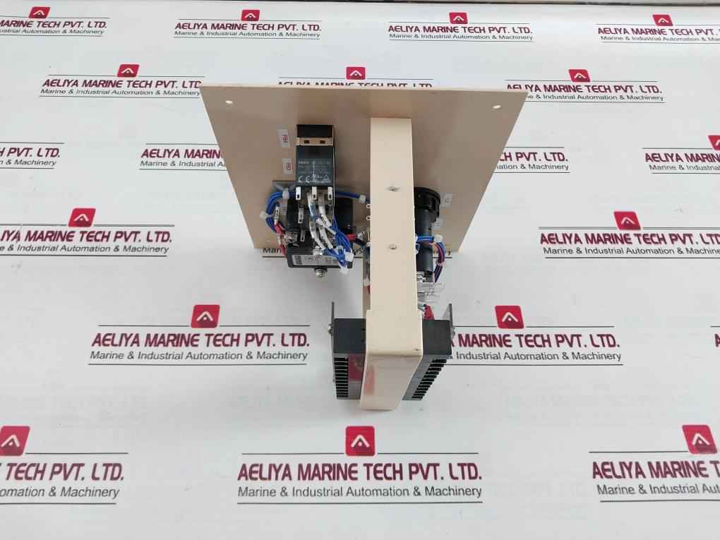 Nabtesco Control Module Hr40-02G Ac250V 2A Dc30V 28V 0.7W