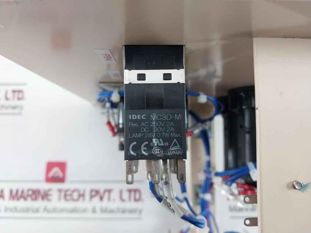 Nabtesco Control Module Hr40-02G Ac250V 2A Dc30V 28V 0.7W