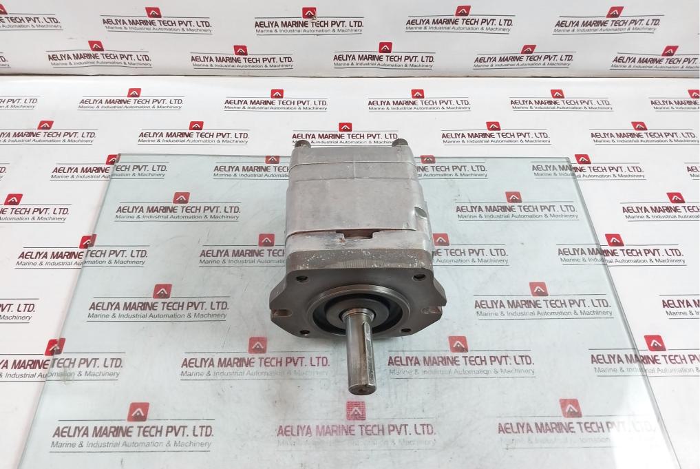 Nachi-fujikoshi Iph-4a-25-e-20 Internal Gear Pump 330 Kgs