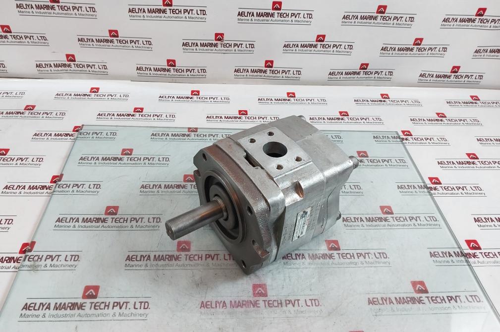 Nachi-fujikoshi Iph-4a-25-e-20 Internal Gear Pump 330 Kgs