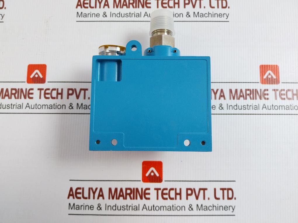Nagano Keiki Pressure Transmitter 24V Dc 4-20Ma Dc, Kh55