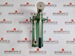 Nagano Keiki Seisakusho 7059 Pressure Gauge Tester