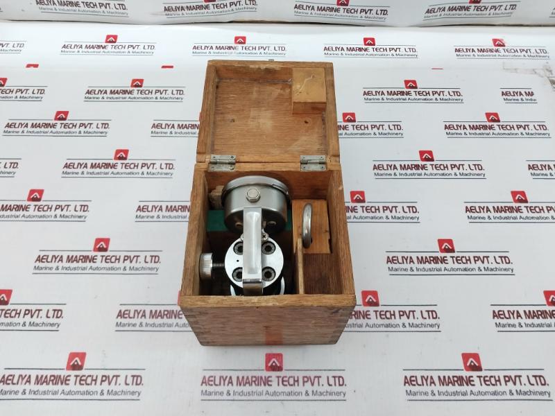 Nagano Keiki Seisakusho MT31 Maximum Pressure Indicator 3024632 0-200 KGF/CM2