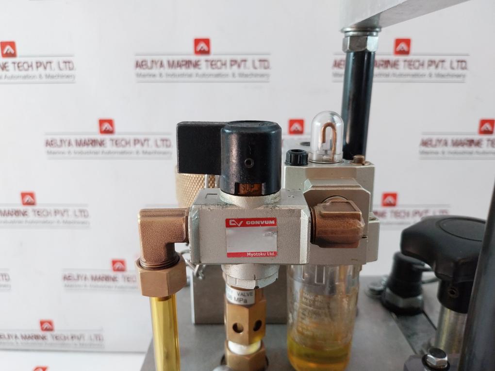 Air Driven Hydraulic Oil Pump 1.0 Mpa Nagao Machinery Npu1200A