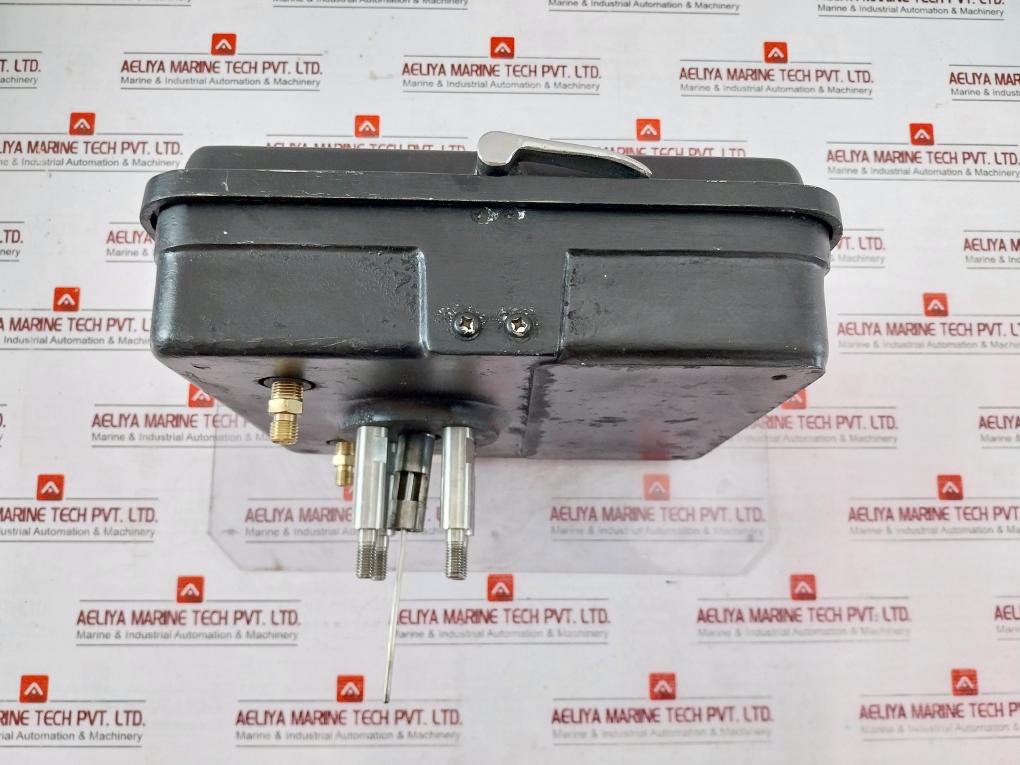 Nakakita Lic-713 Level Controller Main Condenser 0-200 Kpa